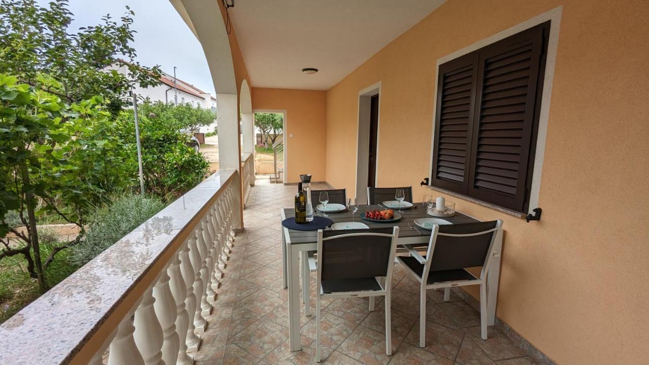 Apartmani Lavanda Vrsi Exteriör bild