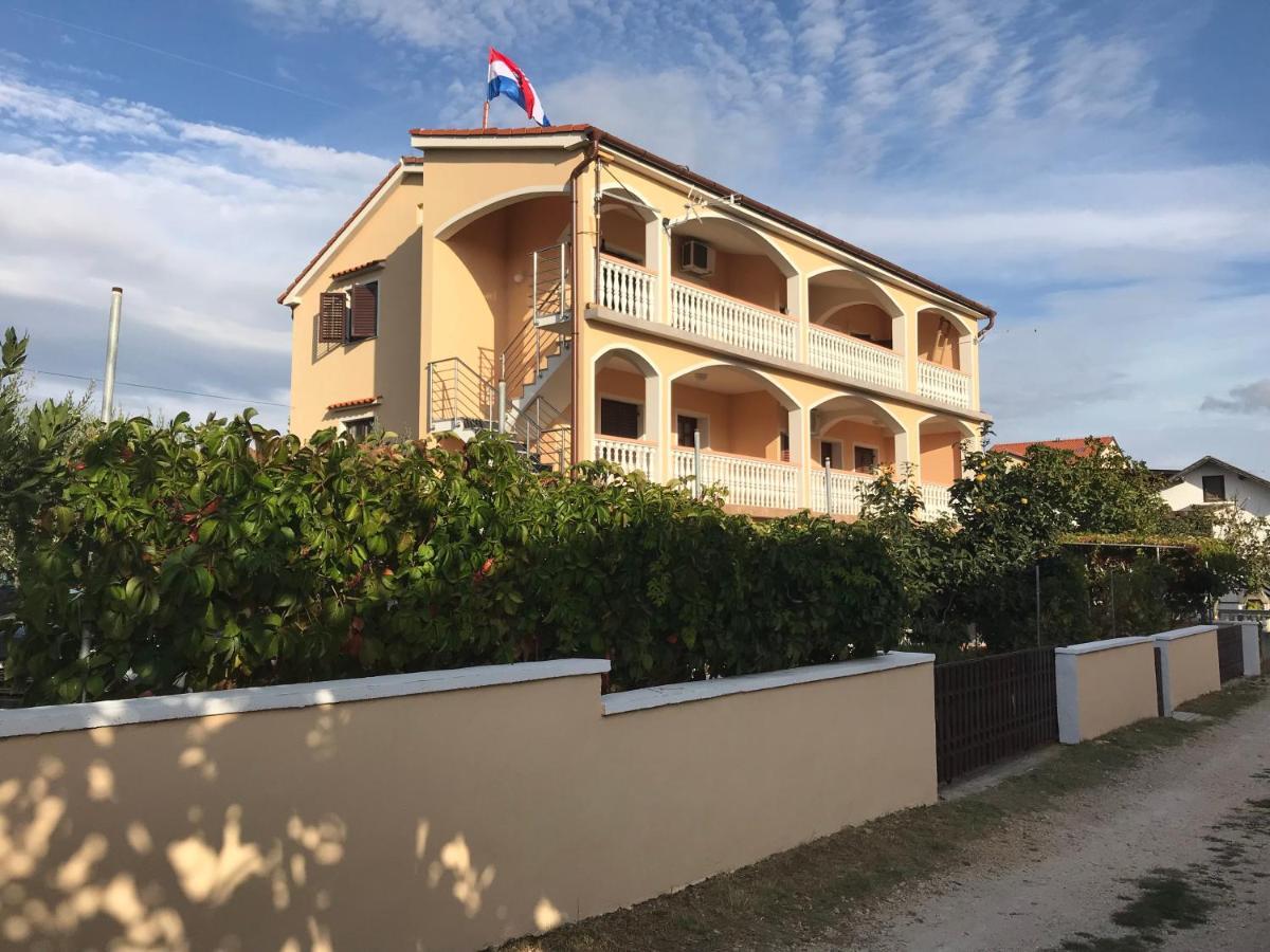 Apartmani Lavanda Vrsi Exteriör bild