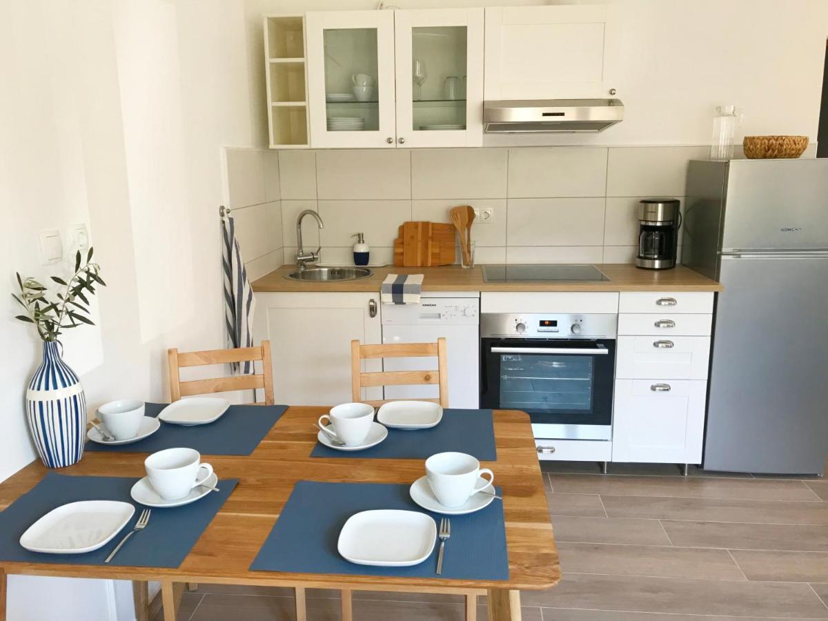 Apartmani Lavanda Vrsi Exteriör bild